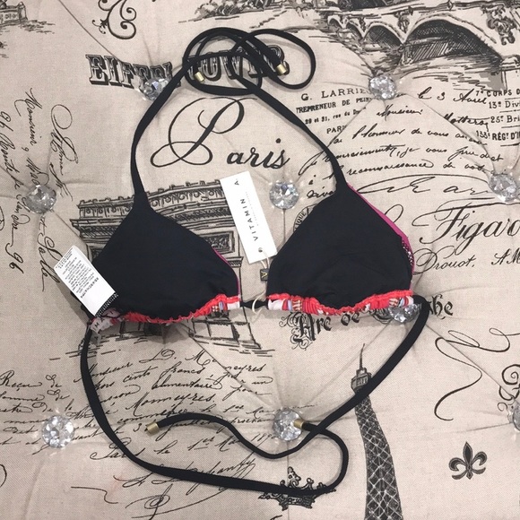 Vitamin A Gia Triangle Bikini Top - Picture 6 of 9